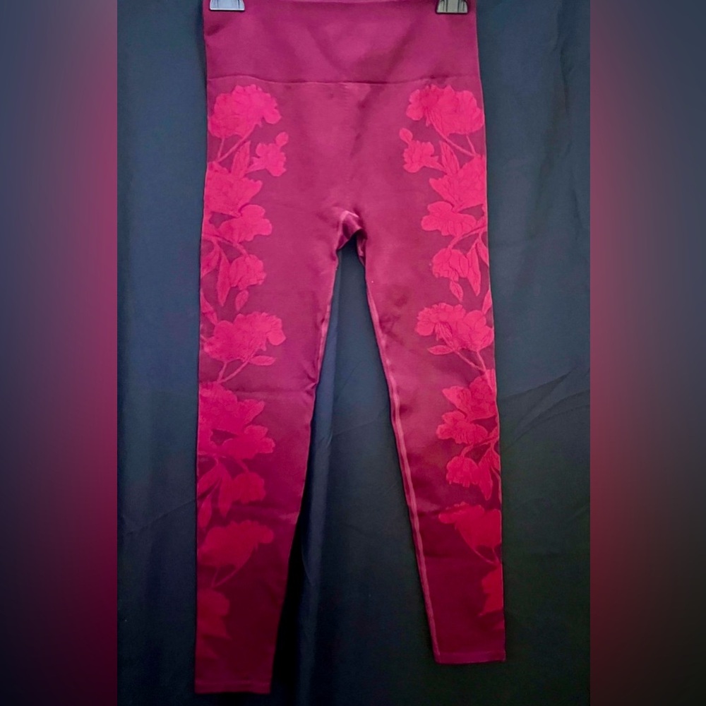 Fabletics x Kelly Rowland Collab High-Waisted Full Length Leggings